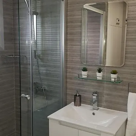 Foloune B2 Apartamento *